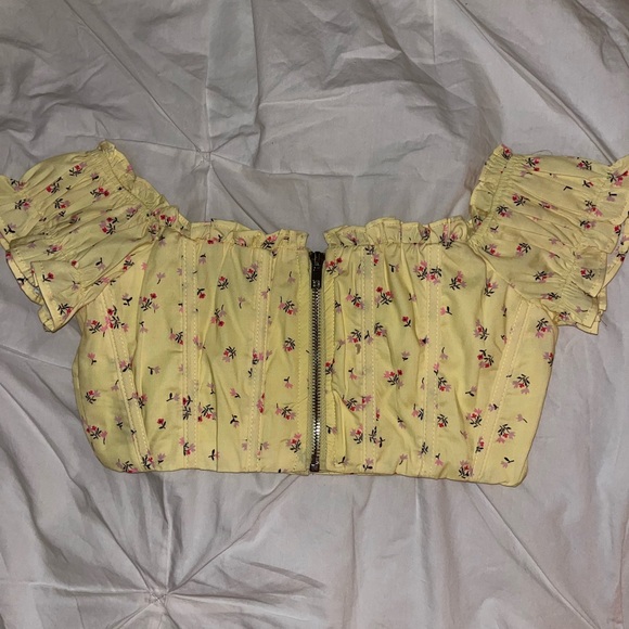 White Fox Boutique Corset Top - Picture 2 of 4